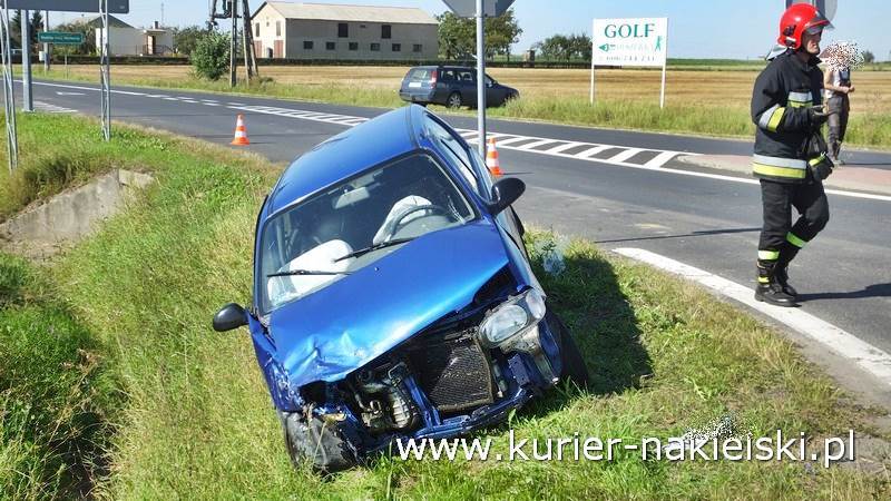 Zderzenie samochodów osobowych na skrzyżowaniu ul. Olszewskiej z drogą krajową nr 10