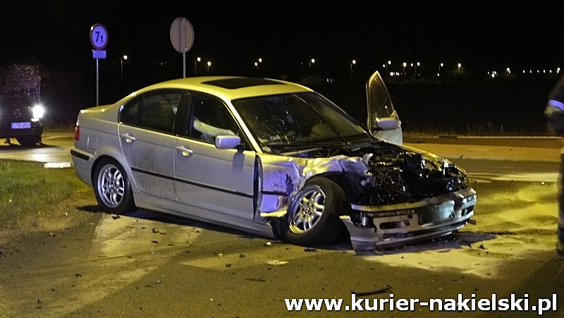 Nocne zderzenie samochodów na obwodnicy Nakła nad Notecią