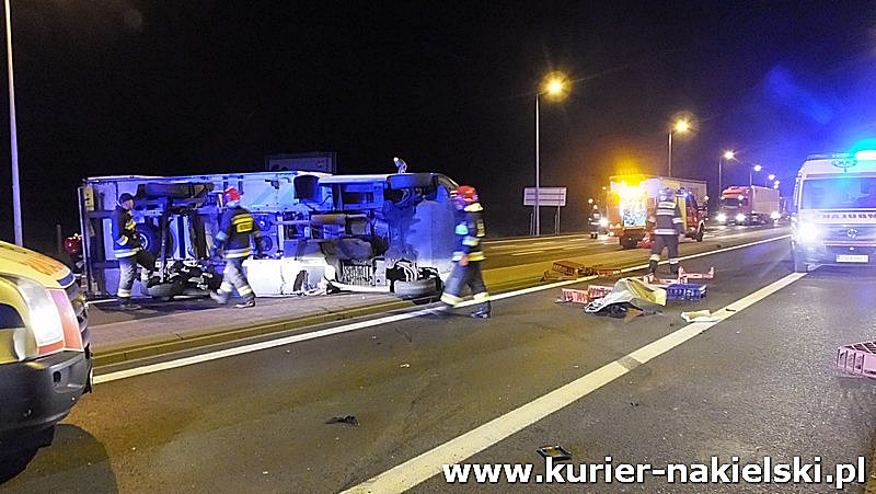 Nocne zderzenie samochodów na obwodnicy Nakła nad Notecią