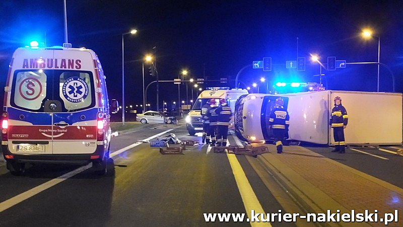 Nocne zderzenie samochodów na obwodnicy Nakła nad Notecią