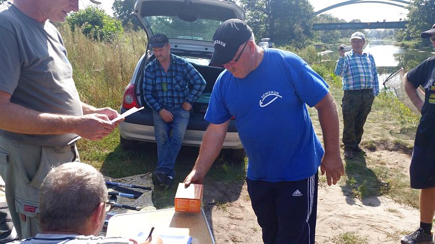 Zawody spławikowe koła PZW 128 Szubin