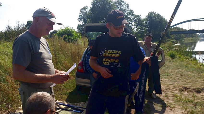 Zawody spławikowe koła PZW 128 Szubin