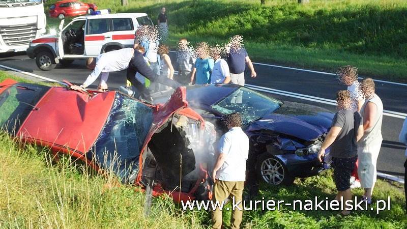 Wypadek na drodze krajowej nr 10 pomiędzy Minikowem, a Strzelewem