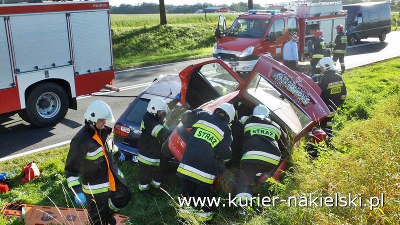 Wypadek na drodze krajowej nr 10 pomiędzy Minikowem, a Strzelewem