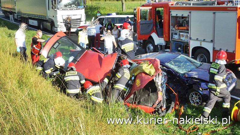 Wypadek na drodze krajowej nr 10 pomiędzy Minikowem, a Strzelewem