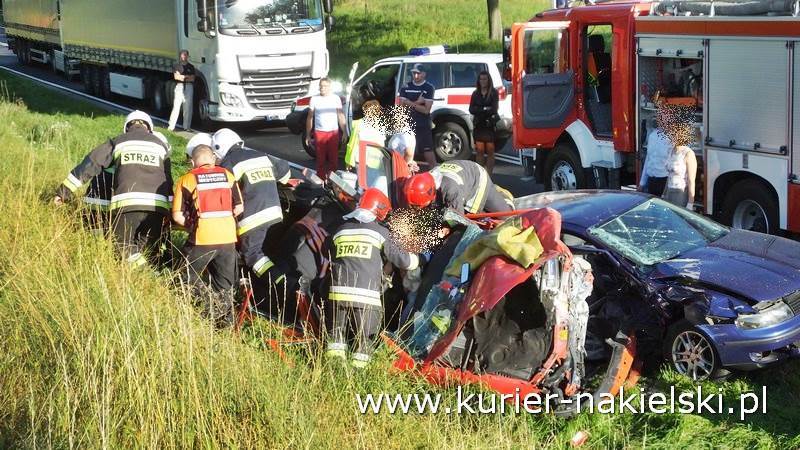 Wypadek na drodze krajowej nr 10 pomiędzy Minikowem, a Strzelewem