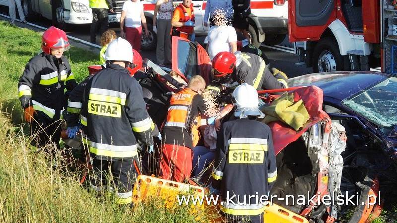 Wypadek na drodze krajowej nr 10 pomiędzy Minikowem, a Strzelewem