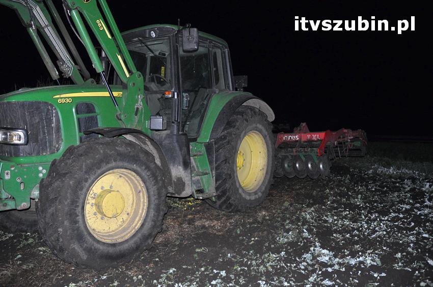 Wieczorna kolizja busa z ciągnikiem rolniczym [USTALENIA POLICJI]