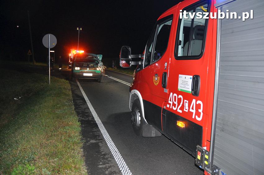 Wieczorna kolizja busa z ciągnikiem rolniczym [USTALENIA POLICJI]