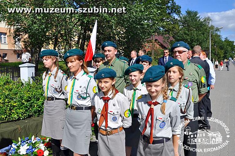 Wizyta rodzin jeńców amerykańskich