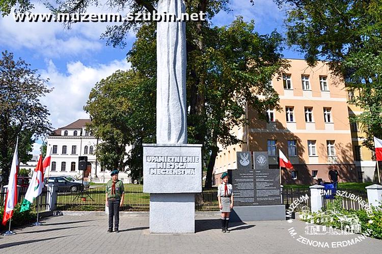 Wizyta rodzin jeńców amerykańskich