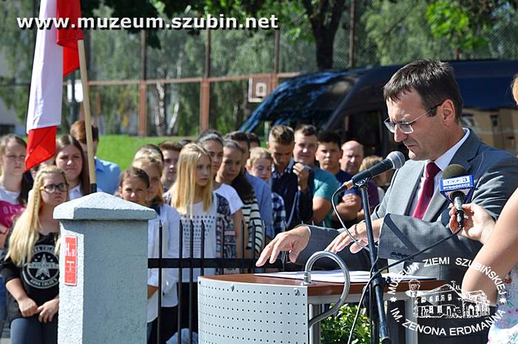 Wizyta rodzin jeńców amerykańskich