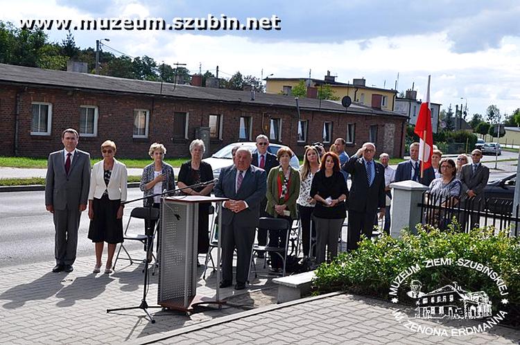 Wizyta rodzin jeńców amerykańskich