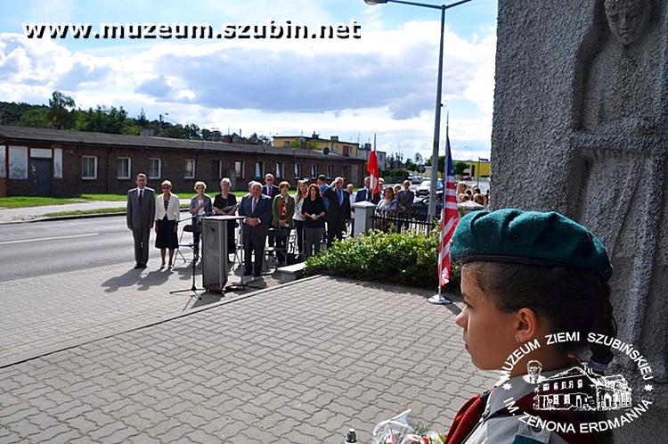 Wizyta rodzin jeńców amerykańskich