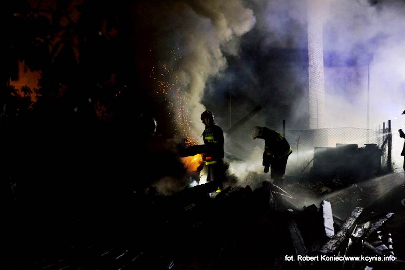 Czy w Kcyni grasuje podpalacz? Kolejny nocny pożar