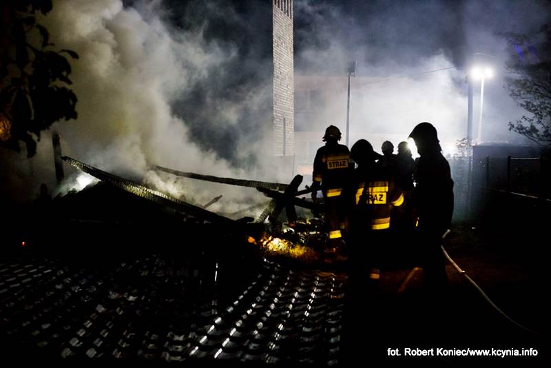Czy w Kcyni grasuje podpalacz? Kolejny nocny pożar