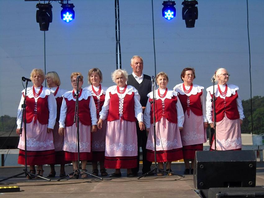 Panie z SGRK brały udział w VI Ogólnopolskim Zjeździe Kół Gospodyń Wiejskich w Licheniu
