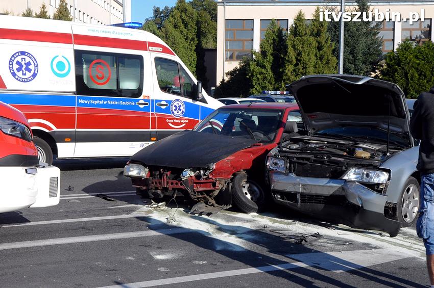 Trzy osoby trafiły do szpitala, to efekt porannej kolizji w Szubinie