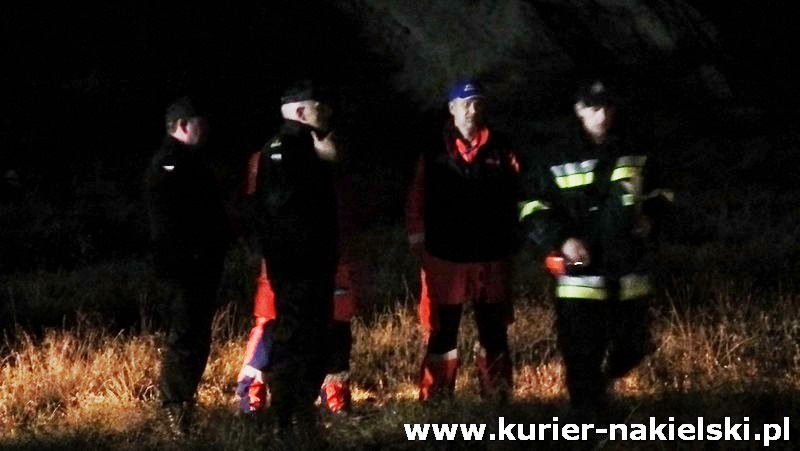Nocne ćwiczenia strażaków i Lotniczego Pogotowia Ratunkowego