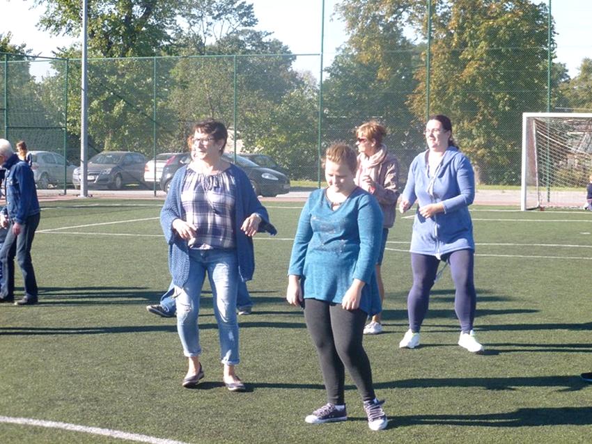 Uczeń zdrowy, do nauki i pracy gotowy....