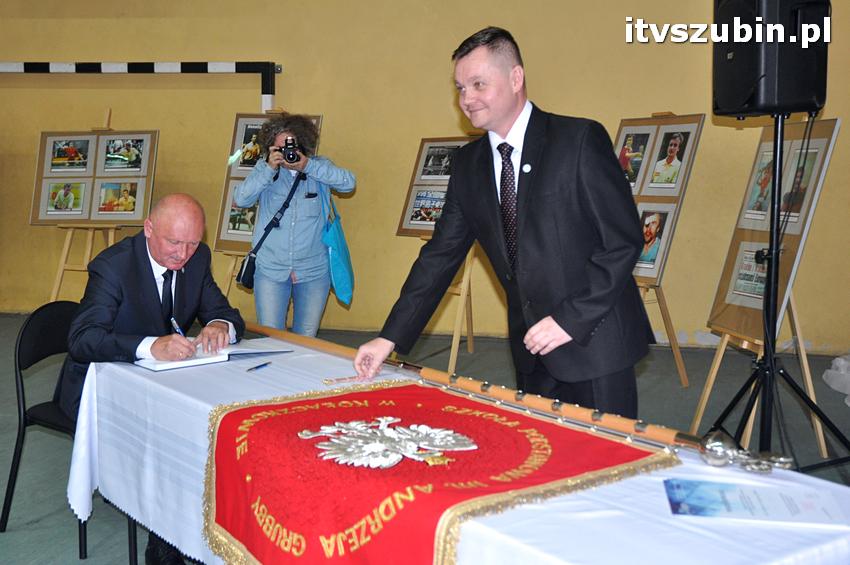Uroczystość nadania SP Kołaczkowo imienia Andrzeja Grubby