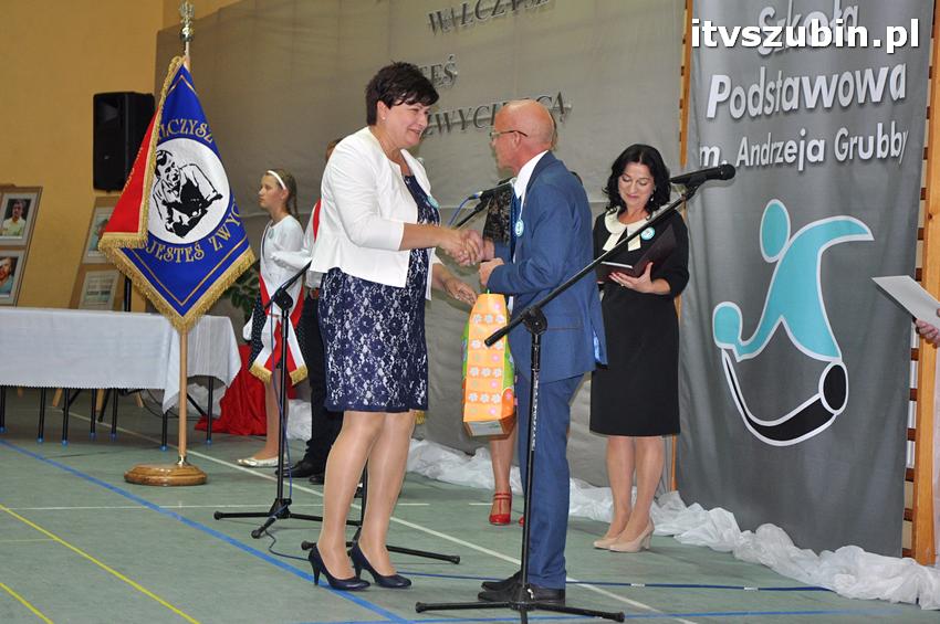 Uroczystość nadania SP Kołaczkowo imienia Andrzeja Grubby