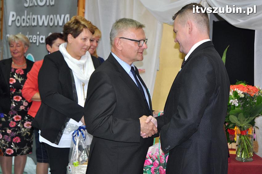 Uroczystość nadania SP Kołaczkowo imienia Andrzeja Grubby