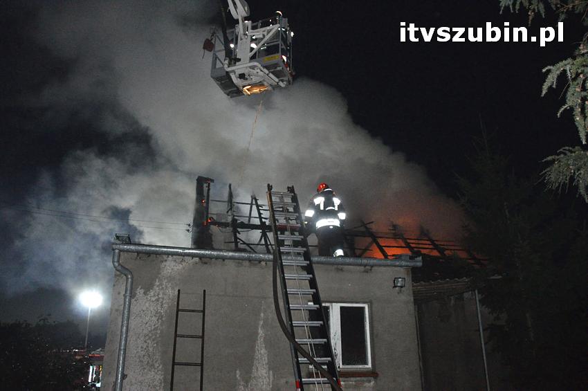 Pożar domu jednorodzinnego w Nowym Świecie