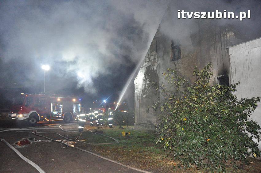 Pożar domu jednorodzinnego w Nowym Świecie