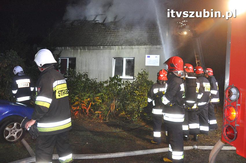 Pożar domu jednorodzinnego w Nowym Świecie