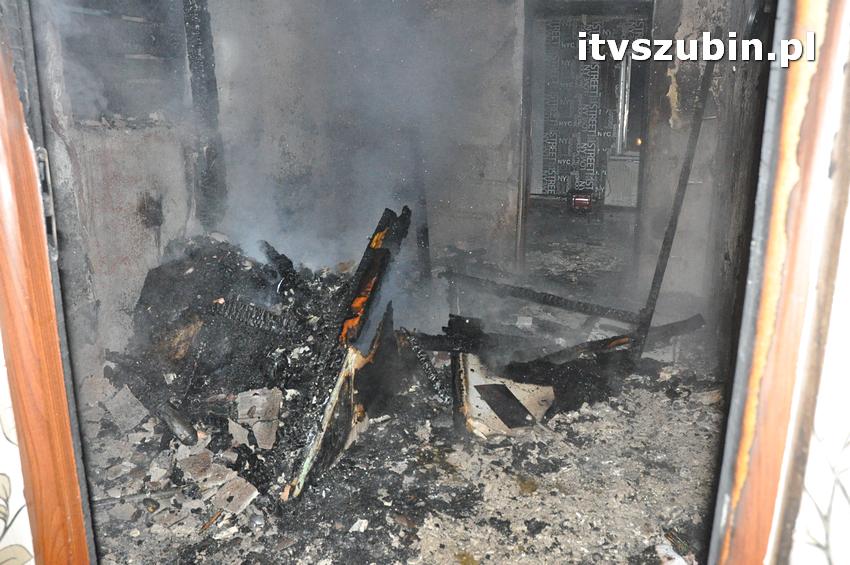 Pożar domu jednorodzinnego w Nowym Świecie