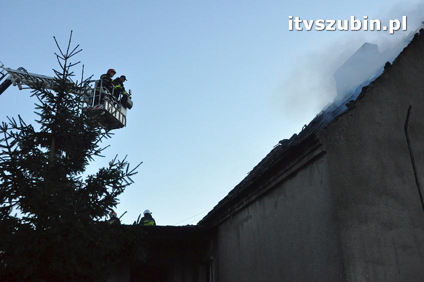 Pożar domu jednorodzinnego w Nowym Świecie