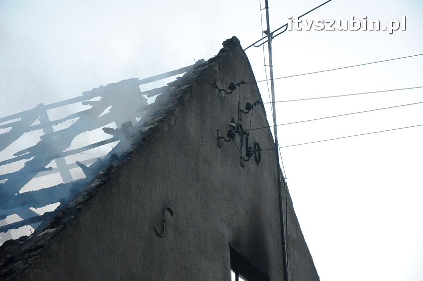 Pożar domu jednorodzinnego w Nowym Świecie