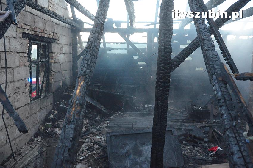Pożar domu jednorodzinnego w Nowym Świecie