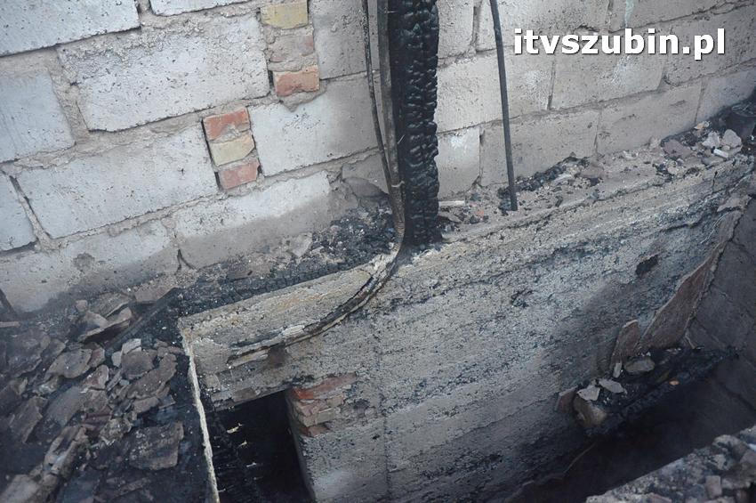 Pożar domu jednorodzinnego w Nowym Świecie