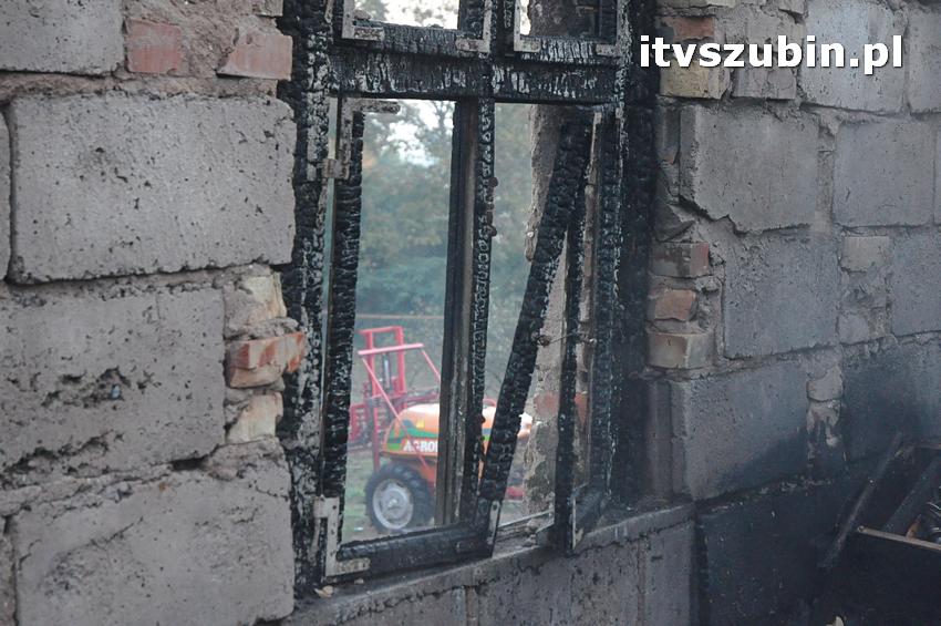 Pożar domu jednorodzinnego w Nowym Świecie