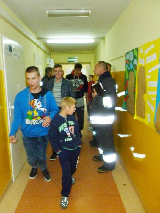 Próbny alarm ewakuacyjny w ZSS Szubin