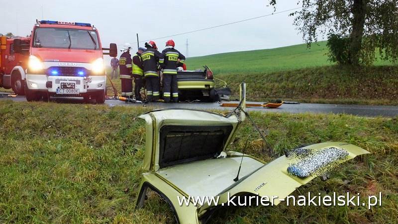 Tragiczny wypadek pod Wieszkami. Dwie osoby nie żyją [USTALENIA POLICJI]