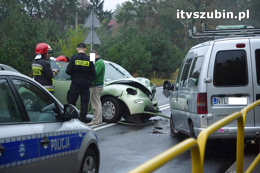 Kolizja dwóch samochodów w Kołaczkowie