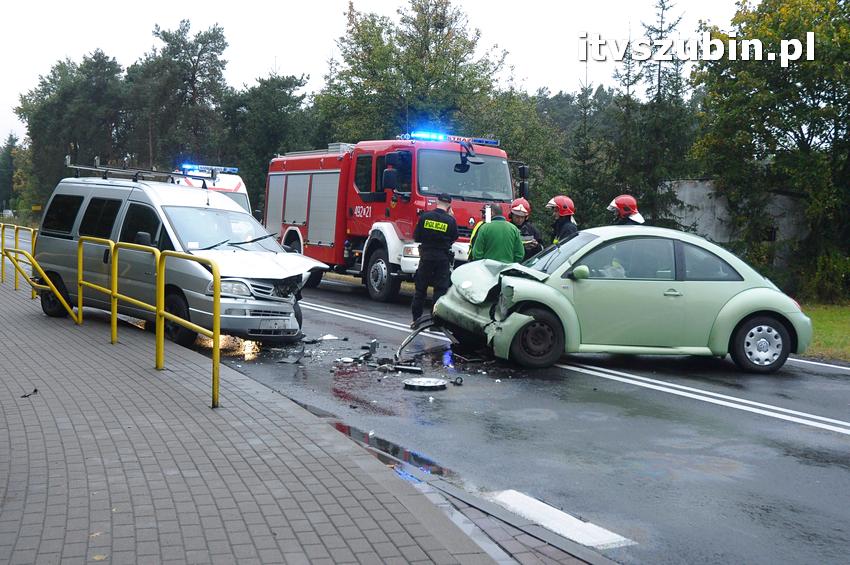 Kolizja dwóch samochodów w Kołaczkowie