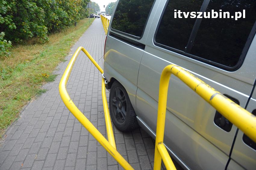 Kolizja dwóch samochodów w Kołaczkowie