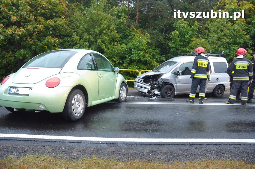 Kolizja dwóch samochodów w Kołaczkowie