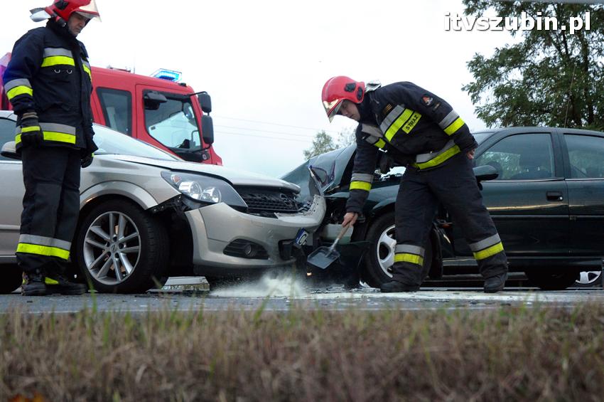 Kolizja dwóch pojazdów w Zamościu sparaliżowała krajową piątkę na 2 godziny