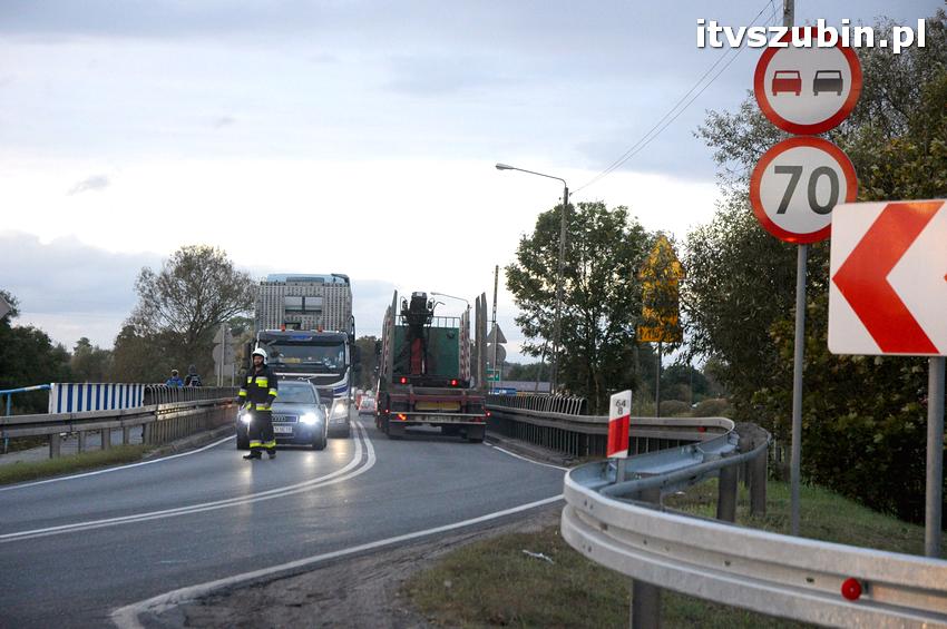 Kolizja dwóch pojazdów w Zamościu sparaliżowała krajową piątkę na 2 godziny