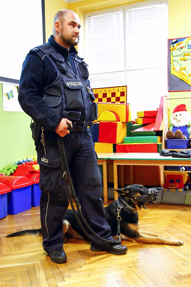 Warsztatów z Policjantami w ZS w Szubinie