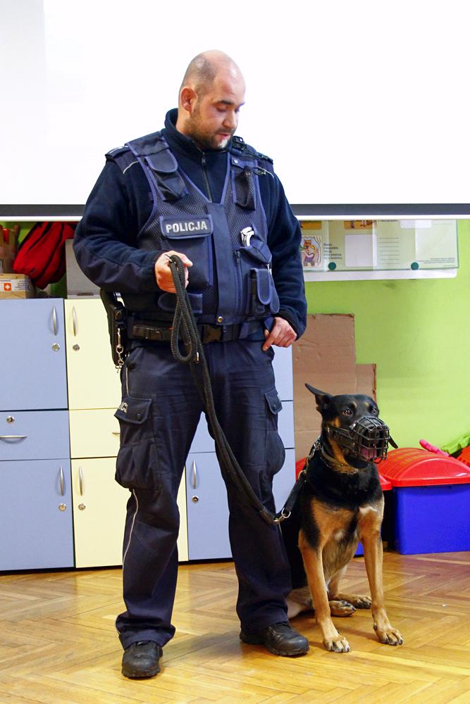 Warsztatów z Policjantami w ZS w Szubinie