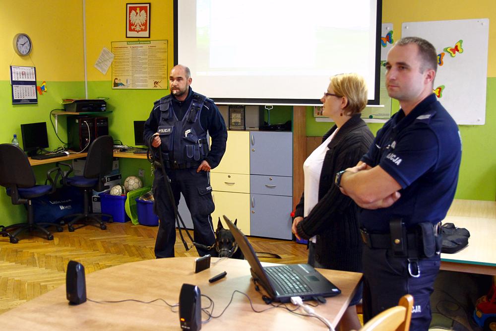 Warsztatów z Policjantami w ZS w Szubinie