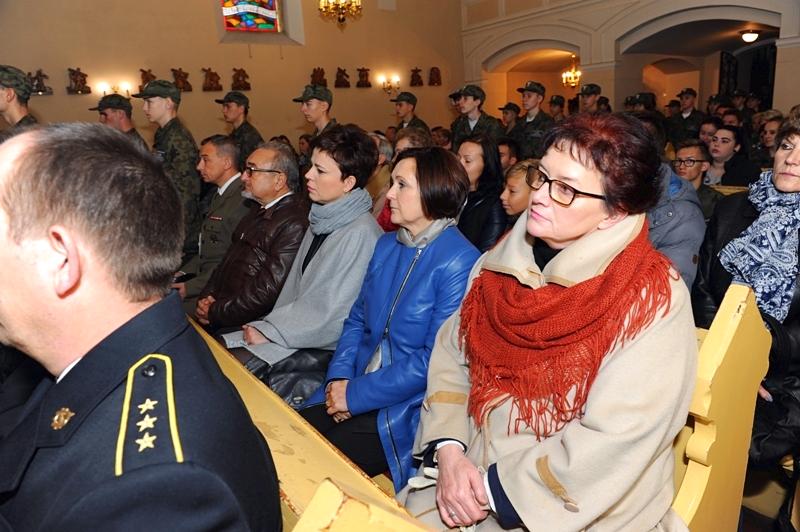 Kolejne ślubowanie i przysięga I klasy wojskowej Technik Logistyk w ZSP w Szubinie za nami