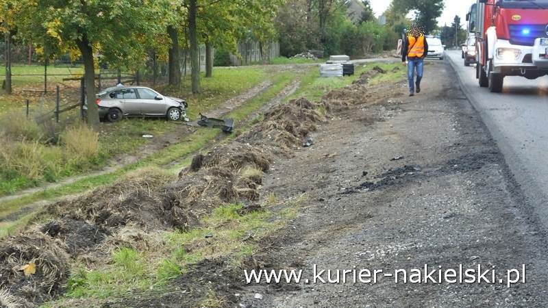 Zdarzenie drogowe na drodze krajowej nr 10 w Trzeciewnicy
