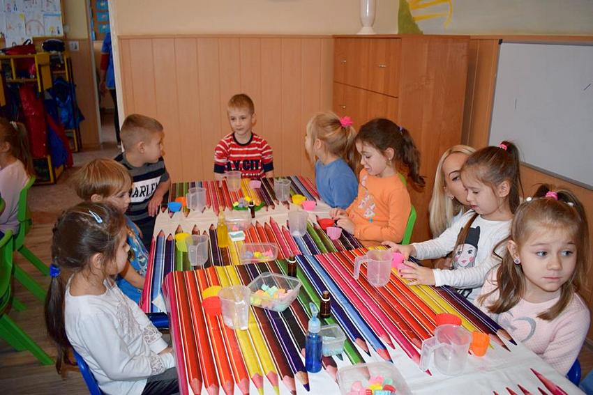 ?Warsztaty mydlarskie? w Samorządowym Przedszkolu nr w 2 Szubinie